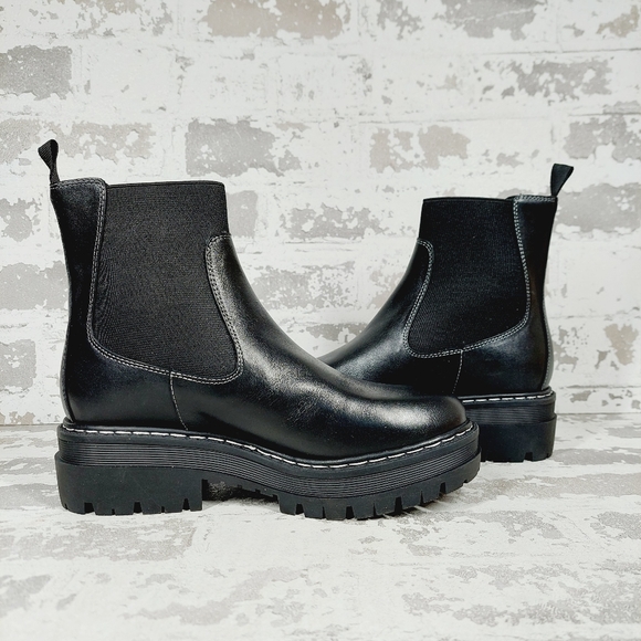 NEW Marc Fisher LTD. Women's Patrick Black Lug Sole Ankle Booties K361 - Picture 3 of 12